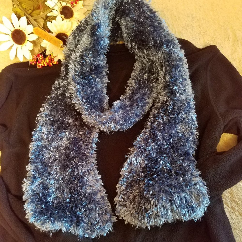 Plush Eyelash Scarf - Picture 1 of 12
